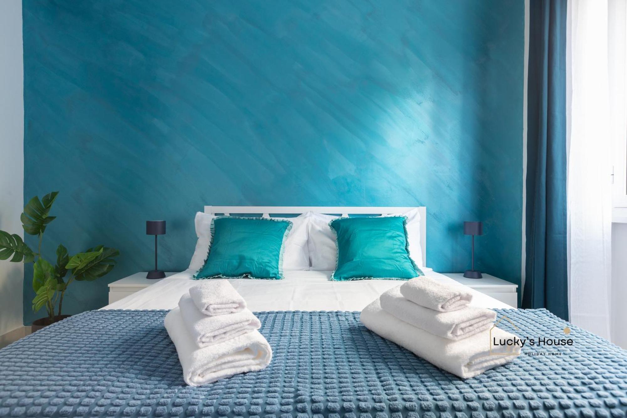 Appartamento Lucky's House - 400mt To Metro A, 3 Bedrooms, 6-8 Pax, A-c,